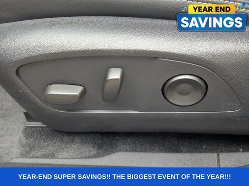 Used 2024 Chevrolet Blazer EV LT image 19