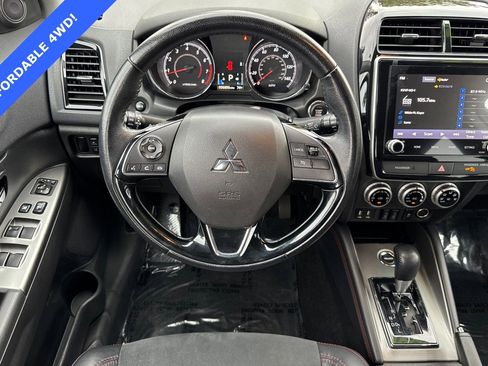 Used 2022 Mitsubishi Outlander Sport SE image 14