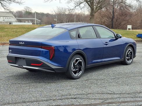New 2025 Kia K4 EX image 3