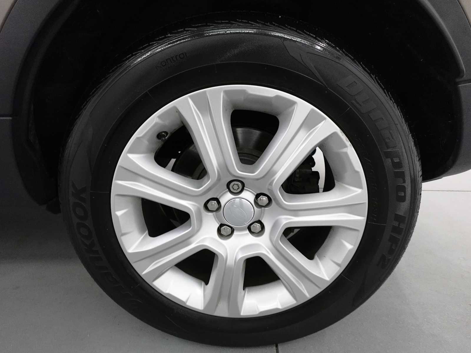 Used 2016 Land Rover Range Rover Evoque SE AWD/4WD image 9