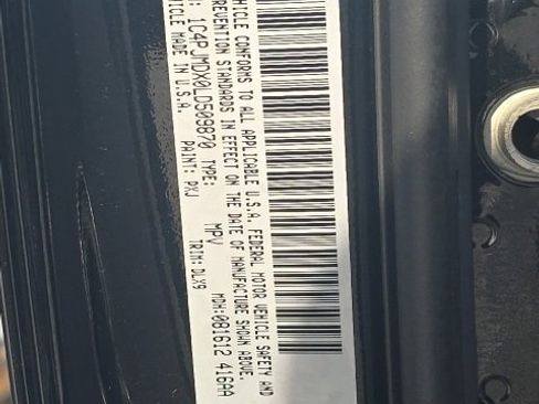 Used 2020 Jeep Cherokee Limited image 33