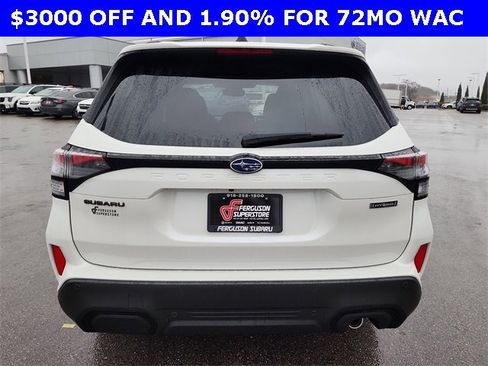 New 2025 Subaru Forester Touring image 4