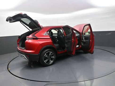 Used 2024 Mitsubishi Eclipse Cross AWD image 38