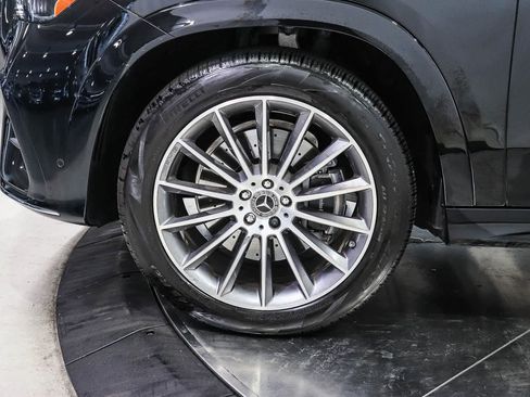 Certified 2026 Mercedes-Benz GLE 580 4MATIC image 9