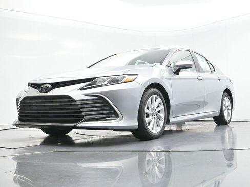 Used 2024 Toyota Camry LE FWD image 44