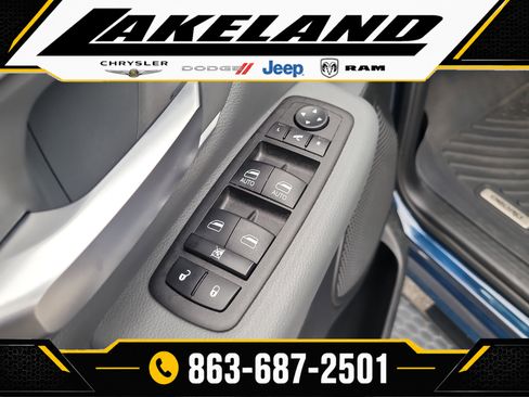 Used 2023 RAM 1500 Big Horn AWD/4WD image 17