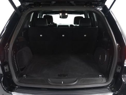 Used 2020 Jeep Grand Cherokee Limited w/ Luxury Group II AWD/4WD image 15