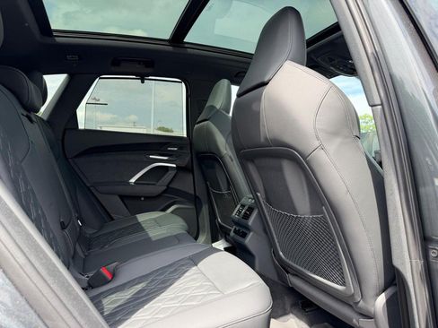 New 2026 Audi SQ5 Premium Plus AWD/4WD image 4