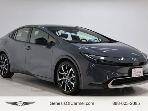 Used 2024 Toyota Prius Prime FWD image 1