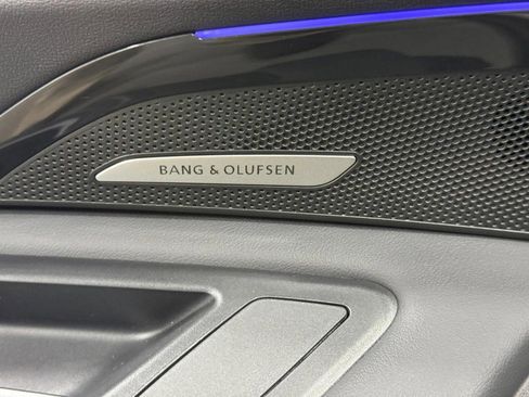 Used 2025 Audi Q5 Premium Plus w/ Premium Plus image 23