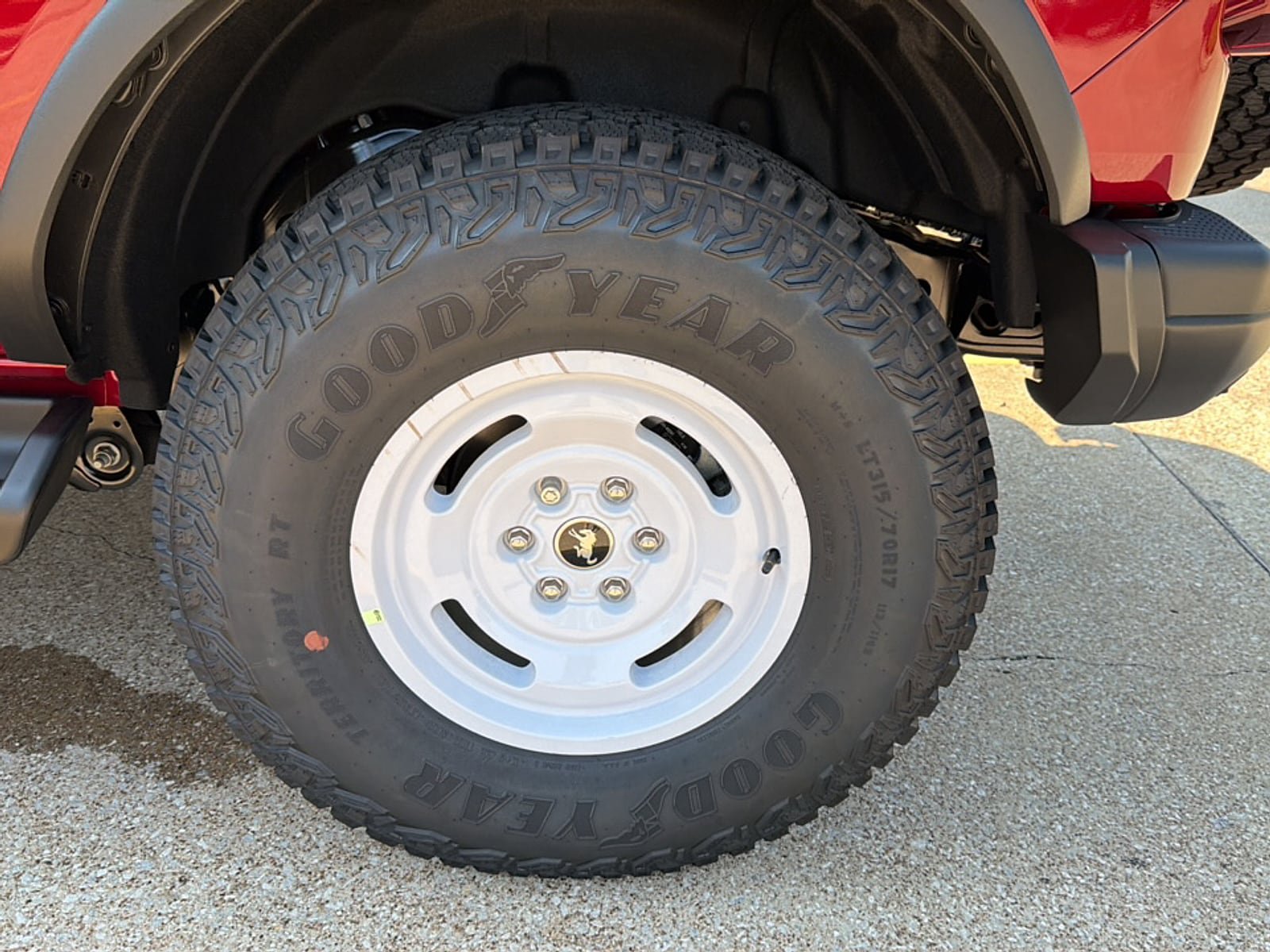 New 2026 Ford Bronco Heritage Edition AWD/4WD image 9