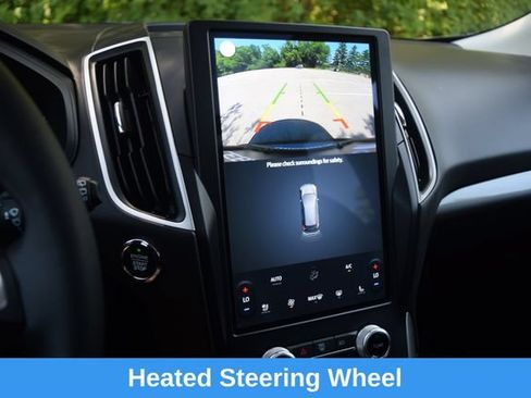 Used 2024 Ford Edge SEL w/ Convenience Package AWD/4WD image 10