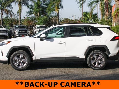 Used 2023 Toyota RAV4 XLE image 4