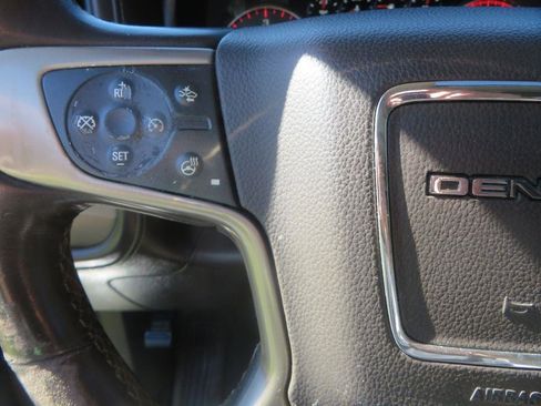 Used 2015 GMC Sierra 1500 Denali w/ Driver Alert Package image 15