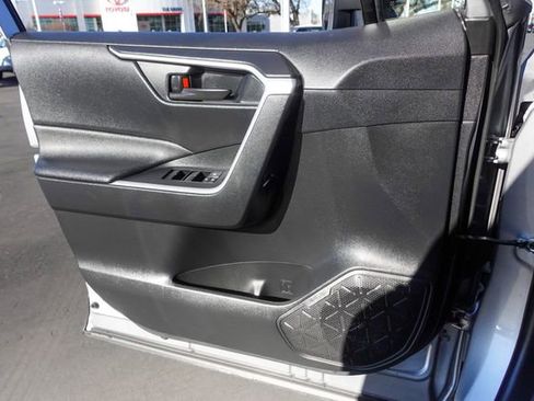 Certified 2022 Toyota RAV4 LE image 22