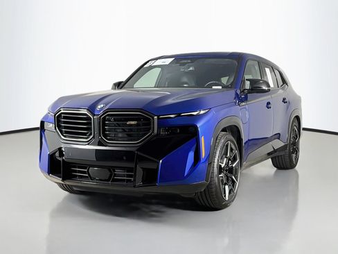 Used 2023 BMW XM AWD/4WD image 3