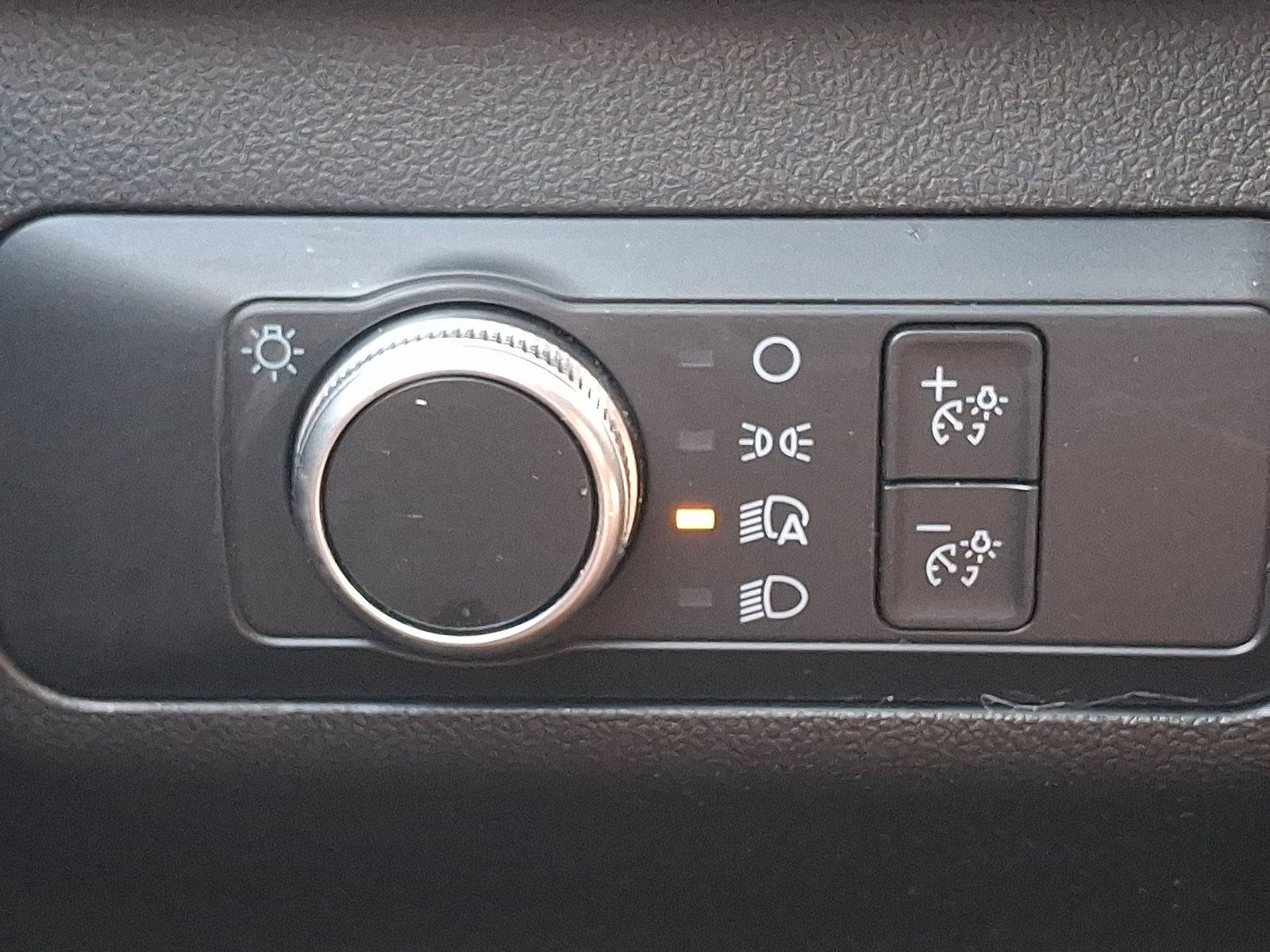 Certified 2022 Ford Escape S FWD image 27