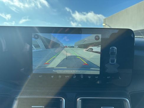 Used 2025 Ford Mustang Premium image 24