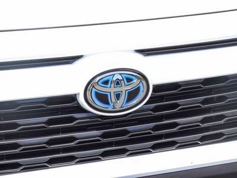 Certified 2024 Toyota RAV4 XLE w/ Convenience Package AWD/4WD image 13