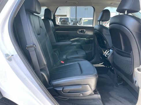 Used 2023 Kia Sorento SX AWD/4WD image 20