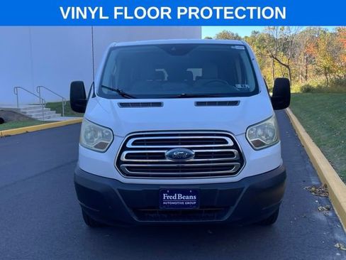 Used 2015 Ford Transit 150 XLT image 2