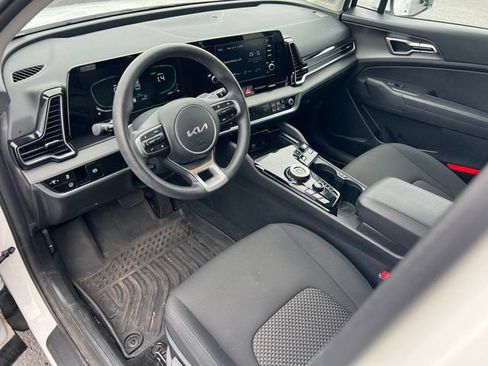 Certified 2023 Kia Sportage LX AWD/4WD image 13
