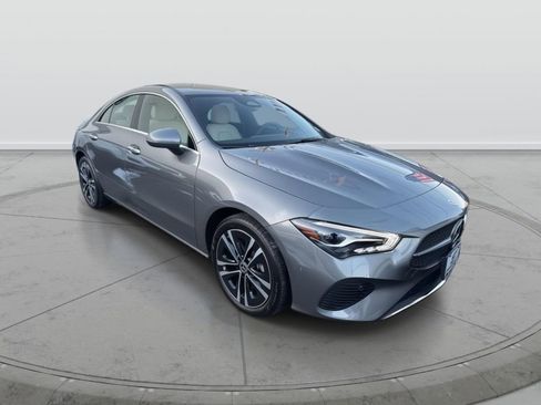 Used 2024 Mercedes-Benz CLA 250 4MATIC image 1
