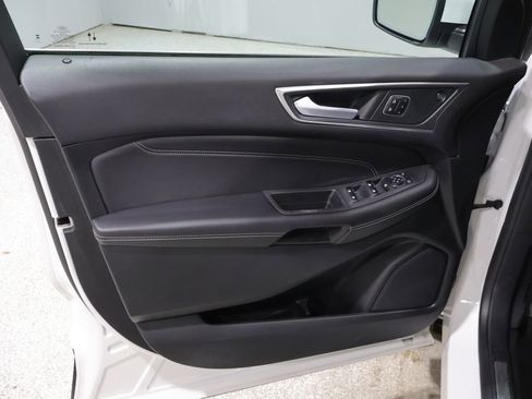 Used 2024 Ford Edge Titanium w/ Equipment Group 301A image 12