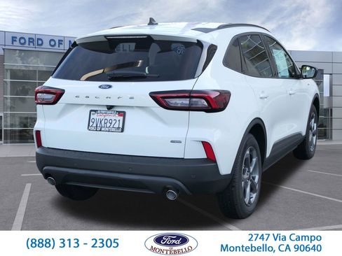Used 2025 Ford Escape ST-Line w/ Equipment Group 301A image 4