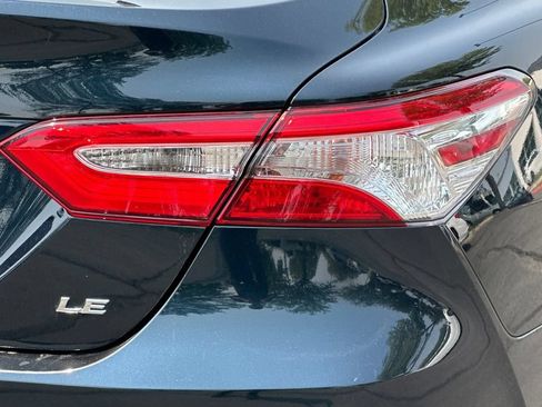 Used 2020 Toyota Camry LE FWD image 23