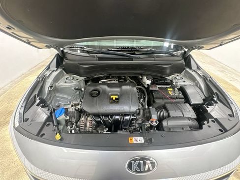Used 2021 Kia Seltos S FWD image 18