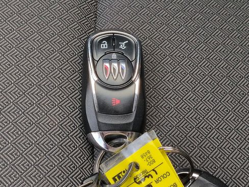 Used 2024 Buick Encore GX Preferred image 27