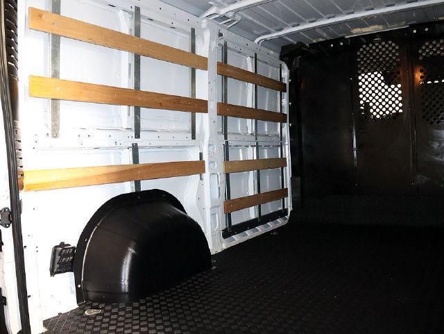 Used 2025 RAM ProMaster 2500 w/ U-Haul Equipment Group FWD image 24