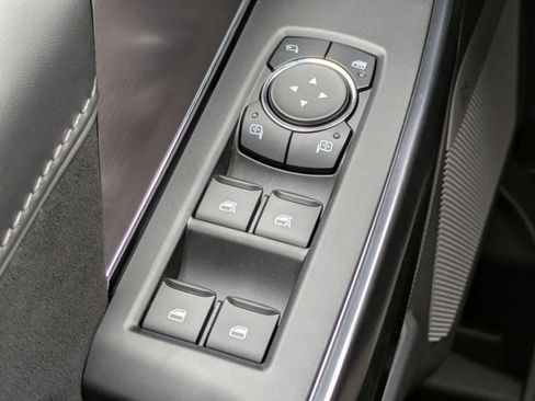 New 2026 Ford F150 Platinum w/ Equipment Group 700A Standard image 24