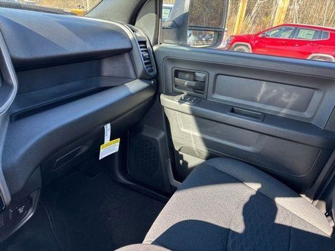 New 2026 RAM 2500 Tradesman image 25