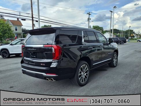 New 2025 GMC Yukon Denali w/ Denali Reserve Package image 4