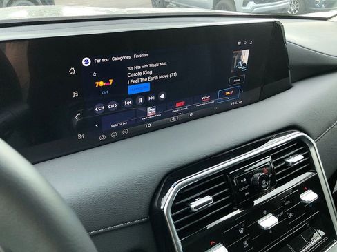 New 2026 Nissan Armada SV image 28