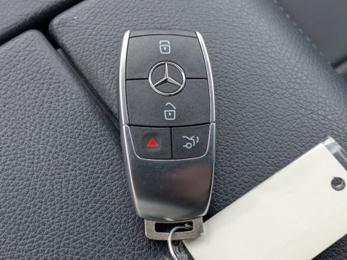 Used 2021 Mercedes-Benz GLE 350 image 30