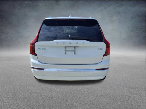 New 2026 Volvo XC90 T8 Ultra w/ Protection Package Premier AWD/4WD image 6