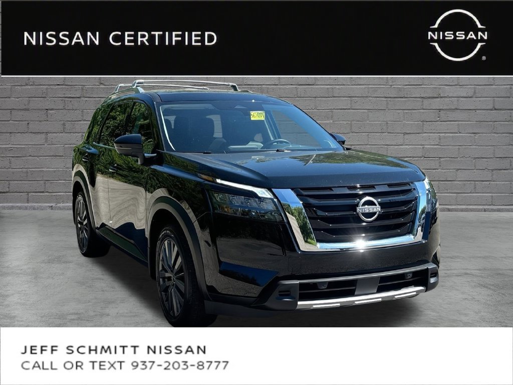 Certified 2025 Nissan Pathfinder SL w/ SL Premium Package FWD image 1