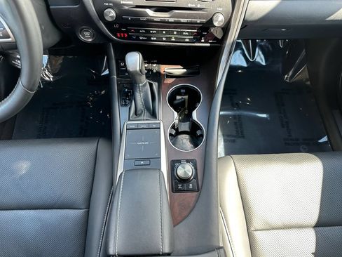 Used 2022 Lexus RX 350 AWD w/ Premium Package image 11