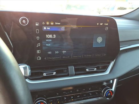 Used 2025 Chevrolet Equinox LT w/ Convenience Package II AWD/4WD image 17