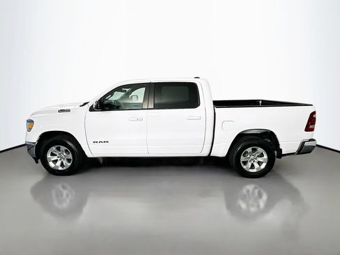 Used 2024 RAM 1500 Laramie AWD/4WD image 4