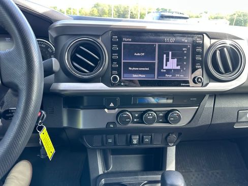Used 2021 Toyota Tacoma SR5 RWD image 13