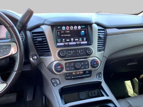 Used 2019 GMC Yukon Denali w/ Denali Ultimate Package AWD/4WD image 6