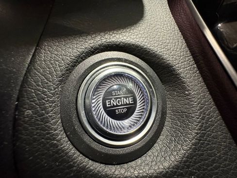 Used 2020 Mercedes-Benz C 300 4MATIC Coupe image 29