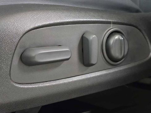 Used 2023 Buick Enclave Essence w/ Experience Buick Package AWD/4WD image 25