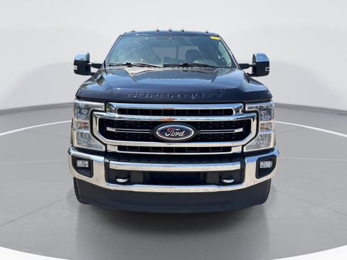 Used 2021 Ford F250 Lariat w/ Lariat Ultimate Package AWD/4WD image 2