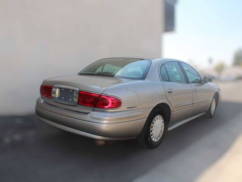 Used 2002 Buick Le Sabre Custom FWD image 4