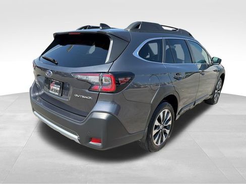 Certified 2025 Subaru Outback Limited AWD/4WD image 7